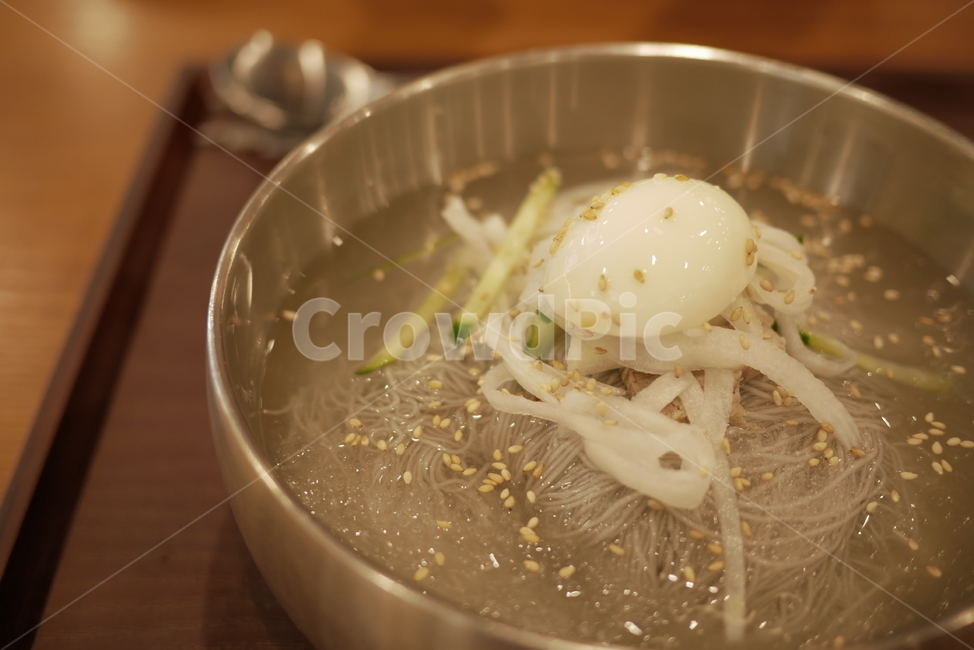 냉면,음식,요리,물냉면,여름메뉴,저녁메뉴,밥,식사,맛집,계란,오이,무,무생채,시원,푸드,별미,시원함,여름,여름,계절,summer,season,음식,식재료,요리,food,cook,meal,dishes,food reserves,면류,면요리,noodles,한식,한국음식,한국요리,korean food,korean dishes,korean meal,korean cook,plant,식물,egg,vegetable,야채,bean sprout,콩나물,sprout,새싹