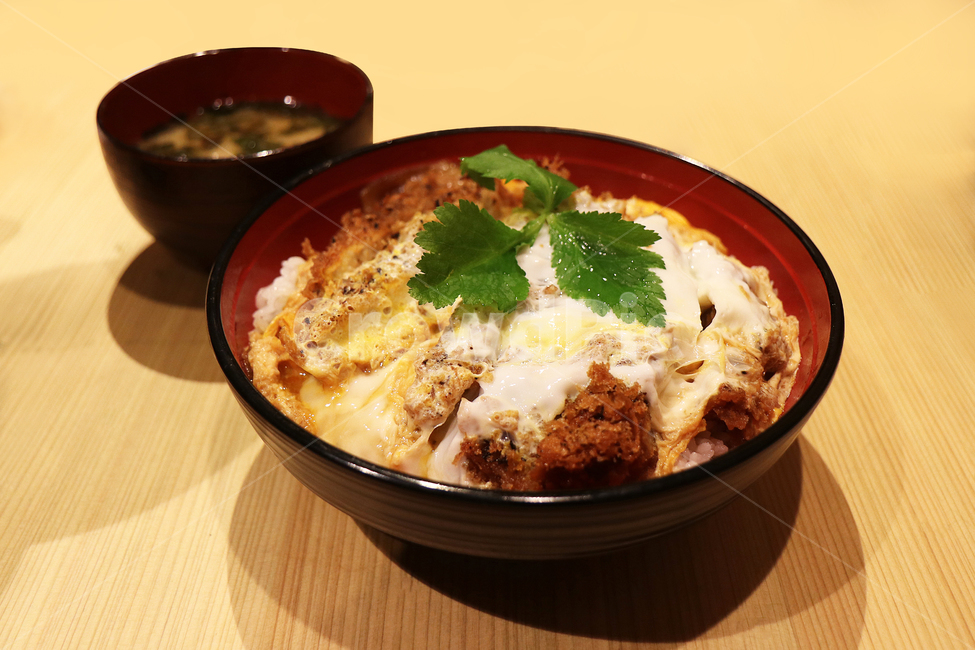 돈까스덮밥,가츠동,일식,덮밥,분식,음식,식재료,요리,food,cook,meal,dishes,food reserves,일식,일본음식,일본요리,Japanese food,Japanese dishes,Japanese meal,Japanese cook