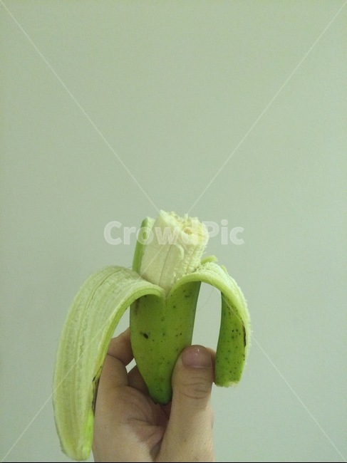 banana,fruit,Vietnamese Banana,green banana,peeled banana