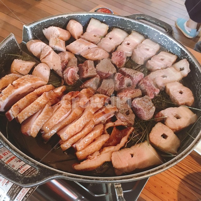 바베큐,고기,삼겹살,meal,food,koreanfood,pork,오리고기,육식,한국음식,요리,음식