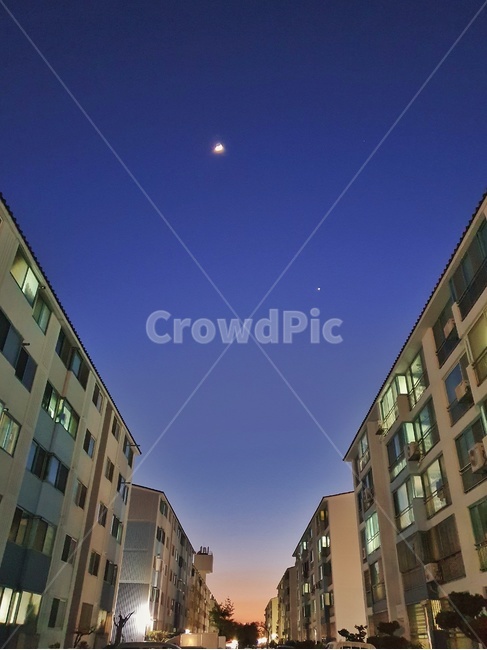 저녁,달,동네,퇴근,땅거미,야경,밤,풍경,nightscape,night,landscape