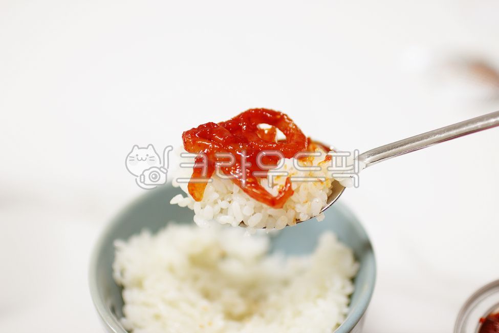 오징어젓갈,젓갈,반찬,젓갈반찬,한숟가락,밥,밥한공기,밥한숟가락,오징어젓