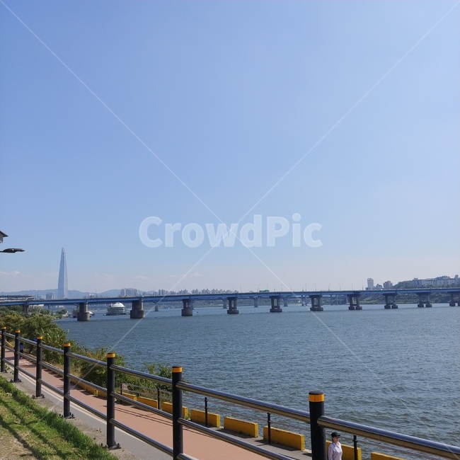 railing,handrail,난간,banister,바다,강,river,자연,풍경,nature,landscape