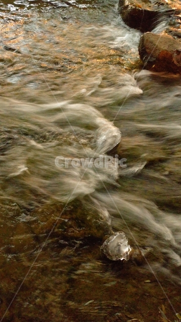 계곡,작은파도,얼음,이끼,물,자연,풍경,nature,landscape,water,outdoors,옥외,stream,흐름,river,강