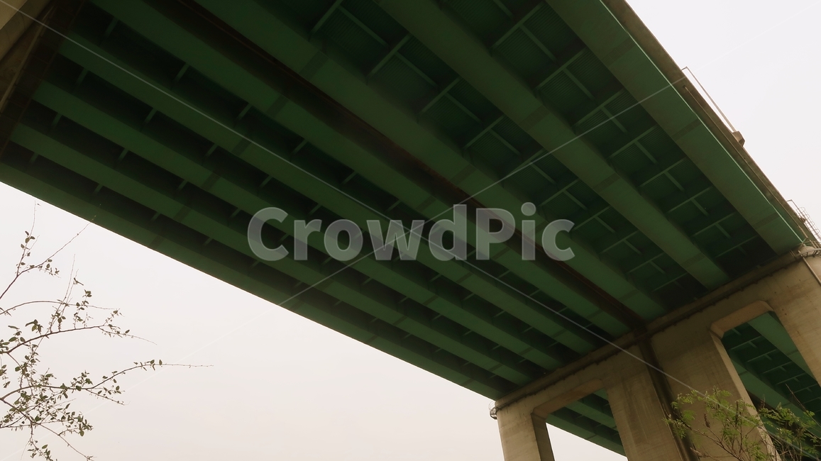 고가도로,도로,밑,아래,초록,그린,콘크리트,다리,하이패스,길,구조,traffic,highway,overpass,architecture,structure,road,concrete,construction,design,street,way,highwayoverpass,건축물,건축