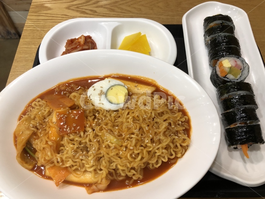라볶이,떡볶이,라면,식당,한식,음식,요리
