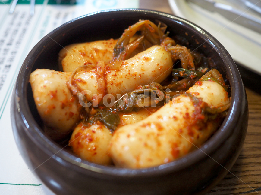 김치,한국음식,총각김치,무김치,고추가루,음식,food,koreanfood,kimchi,dish,요리,meal,식사,bowl,사발,음식,식재료,요리,food,cook,meal,dishes,food reserves