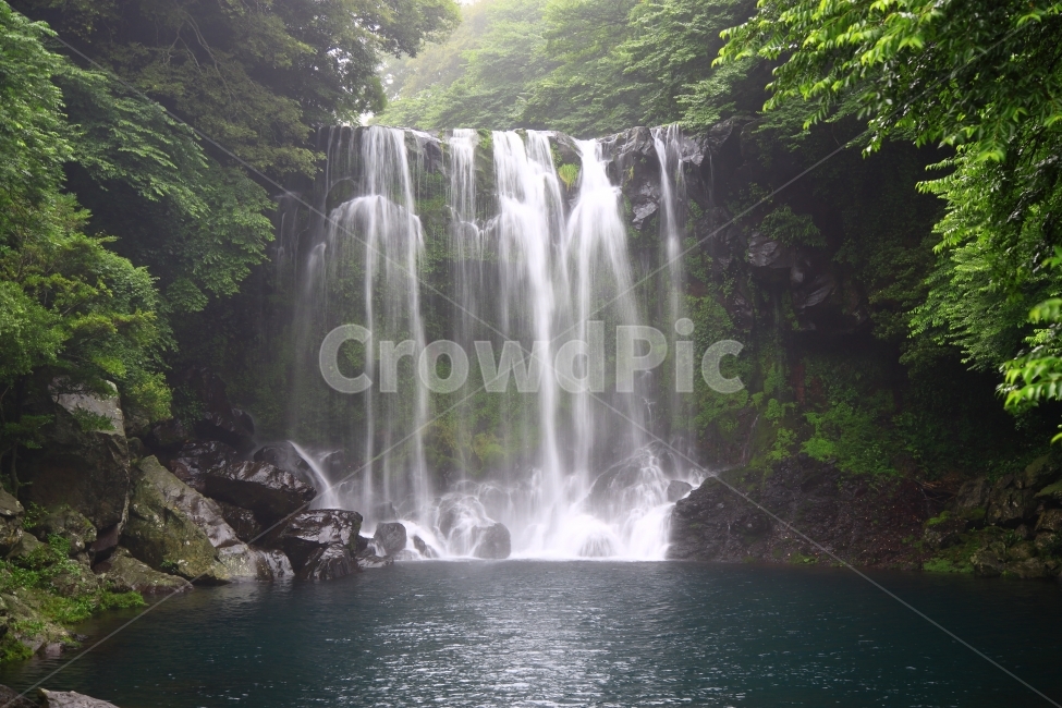 제주,폭포,자연,풍경,바닷가,자연,풍경,nature,landscape,한국자연풍경,한국자연경관,korea nature landscape,제주도,jeju,jeju island,outdoors,옥외,water,물,river,강,waterfall