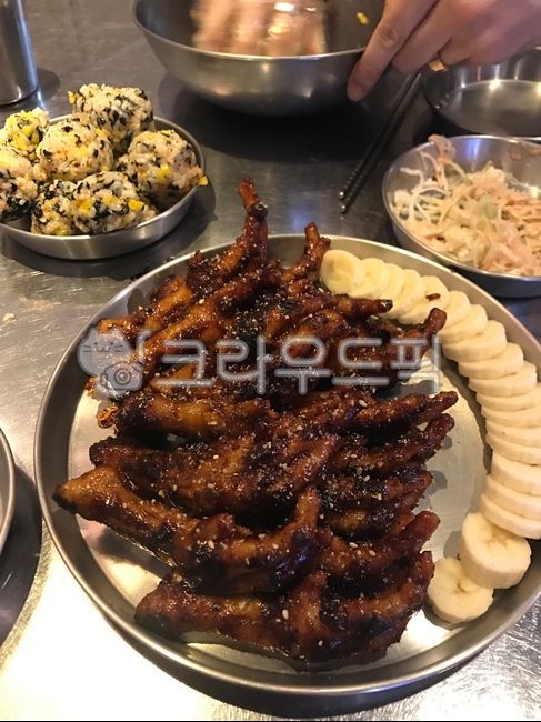 닭발,통닭발,주먹밥,매운음식,바나나