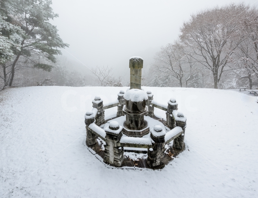 문화재,태조태실,풍경,설경,CulturalHeritage,겨울,계절,winter,season,한국전통,한국문화,korean traditional,korean culture
