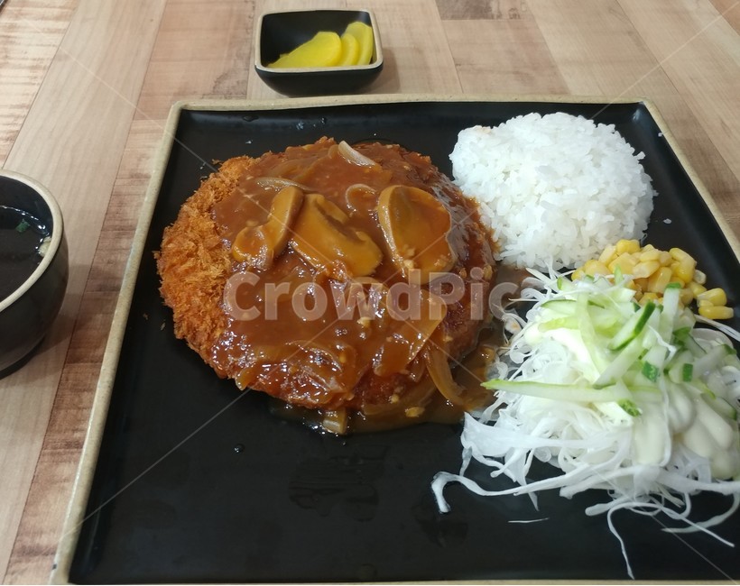 돈까스,밥,백반,샐러드,튀김,요리,소스,양념,돼지,고기,육,식사,음식,식재료,요리,food,cook,meal,dishes,food reserves,육류,고기,meat