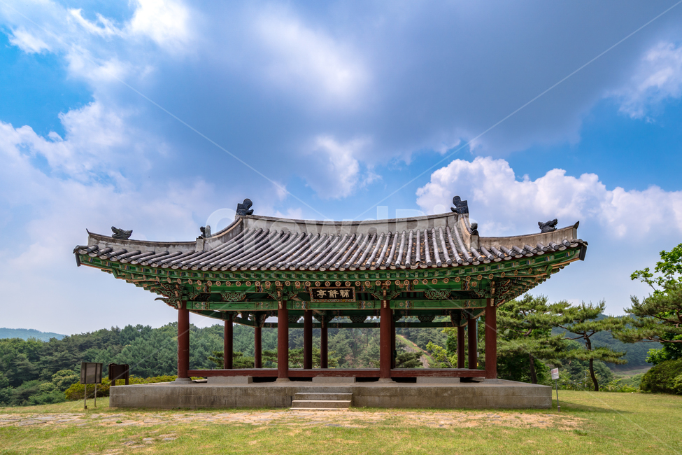 상당산성,성벽,요새,한국,청주,fortress,한국전통,한국문화,korean traditional,korean culture,건축물,건물외관,exterior,building,structure,architecture,construction