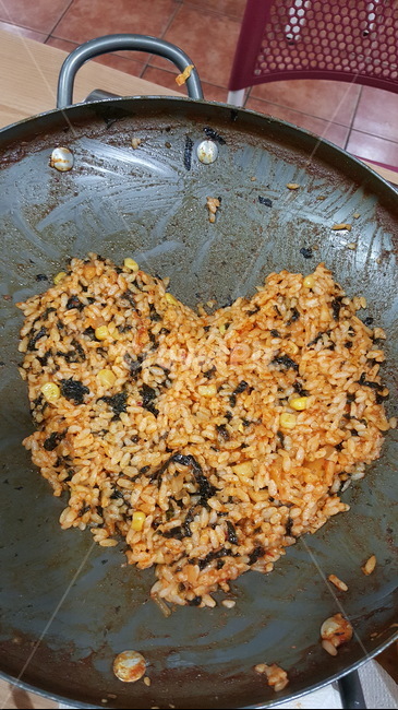 볶음밥,하트,음식,밥,닭갈비,철판