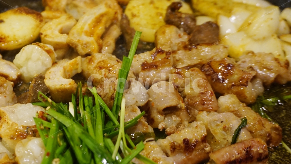 소곱창,막창,대창,염통,맛집,곱창,김치,철판구이,음식,식재료,요리,food,cook,meal,dishes,food reserves,육류,고기,meat