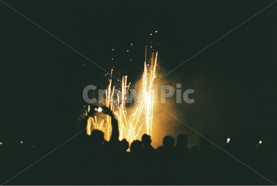 폭죽,야경,불꽃놀이,firework,night,밤,풍경,nightscape,landscape,축제,행사,festival,carnivarl,감성,sensible,feeling,야경,밤,풍경,nightscape,night,landscape,사람들,대중,군중,other people,crowd,인물실루엣,사람실루엣,character silhouette,human silhouette,축제,행사,festival,carnival,event,감성,sensible,feeling,nature,자연,outdoors,옥외