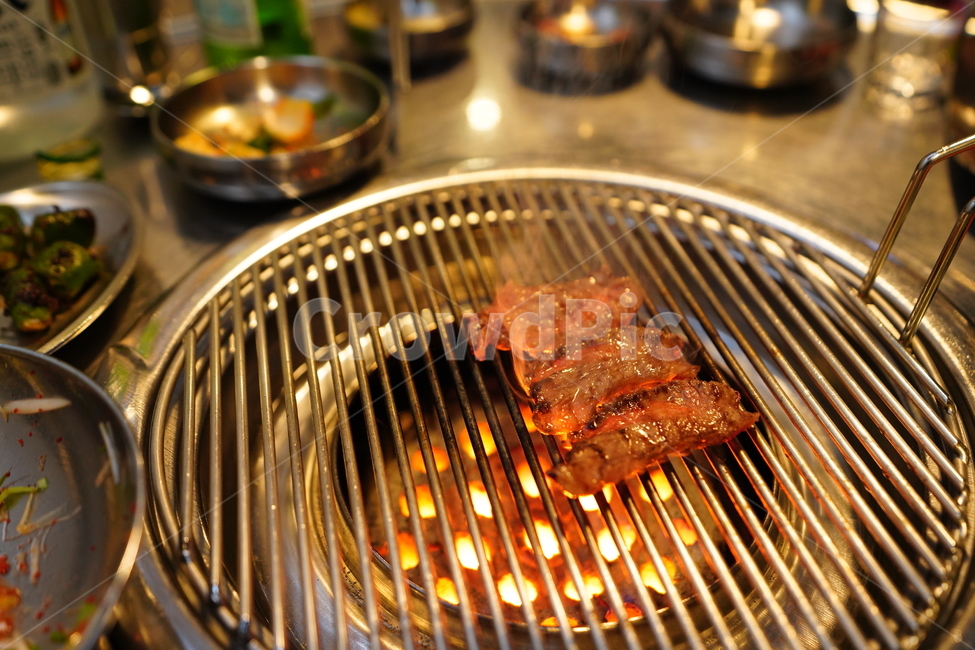 고기,한우,음식,육류,구이,불판,먹방,안주,육식,식사,연탄불,소,먹거리,음식,식재료,요리,food,cook,meal,dishes,food reserves,육류,고기,meat