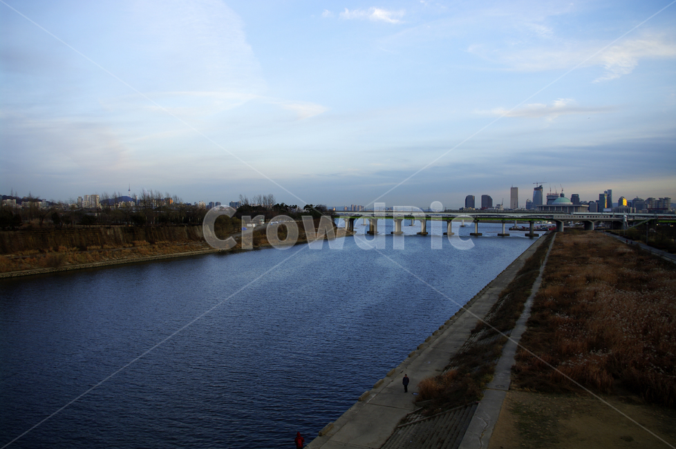서울,한강,하늘,구름,풍경,노을,일몰,sunset,빌딩,도시,풍경,city,landscape,한국도시풍경,한국도시경관,korea cityscape,water,물,nature,자연,outdoors,옥외