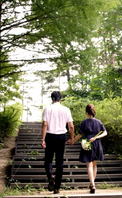 연출사진,데이트,연인,커플,결혼,감성사진,공원,스냅사진,웨딩,인물,따뜻함,행복함,배경,배경사진,풍경사진,평화로운,분위기,차분한,차분함,평화로움,scene,ambience,atmosphere,calm,peaceful,tranquil,still,background,사람,인물,인간,human,person,연인,커플,사랑,lover,couple,연출,컨셉,콘셉,direction,concept