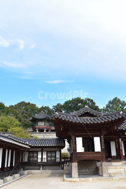 창덕궁,하늘,궁,궁궐,전통건물,세계문화유산,구름,맑은하늘,푸른,한국전통,한국문화,korean traditional,korean culture