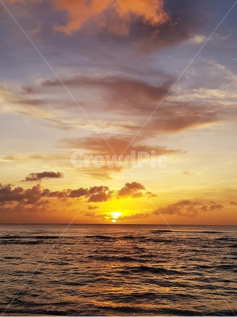 노을,바닷가,nature,자연,outdoors,옥외,sky,새벽,dawn,황혼,dusk,하늘,sunset,일몰,redsky,붉은하늘,붉은바닷가,노을진저녁,바닷가일몰,sea,바다,구름,물,해