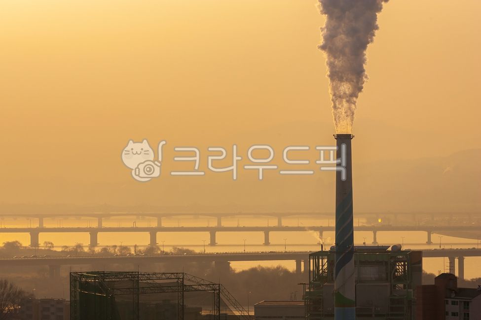 매연,공해,환경오염,대기오염,미세먼지,이산화탄소,탄소배출,발전소,굴뚝,수증기,지구온난화,공장,발전,화학,산업,pollution,오염,smoke,연기,연무