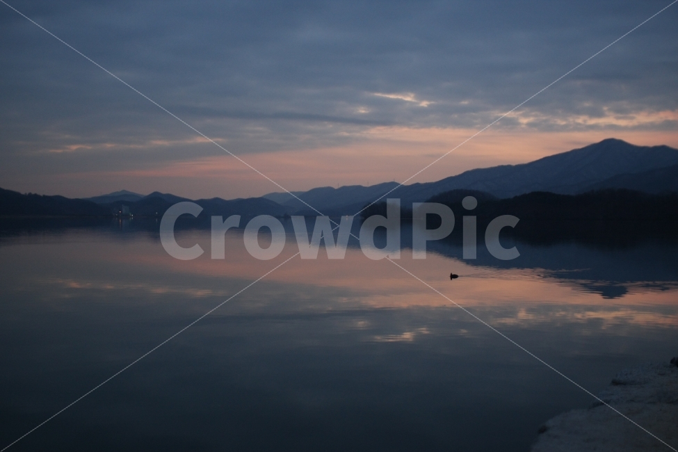 석양,노을,일몰,두물머리,해질녘,오리,풍경사진,풍경,landscape,남양주,자연,풍경,nature,landscape,한국자연풍경,한국자연경관,korea nature landscape,outdoors,옥외,water,물