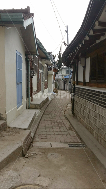 마을,골목,시골,좁은,한국,walkway,path,통로,sidewalk,보도,pavement,flagstone,판석,building,건물,도로,urban,거리,골목길,alley