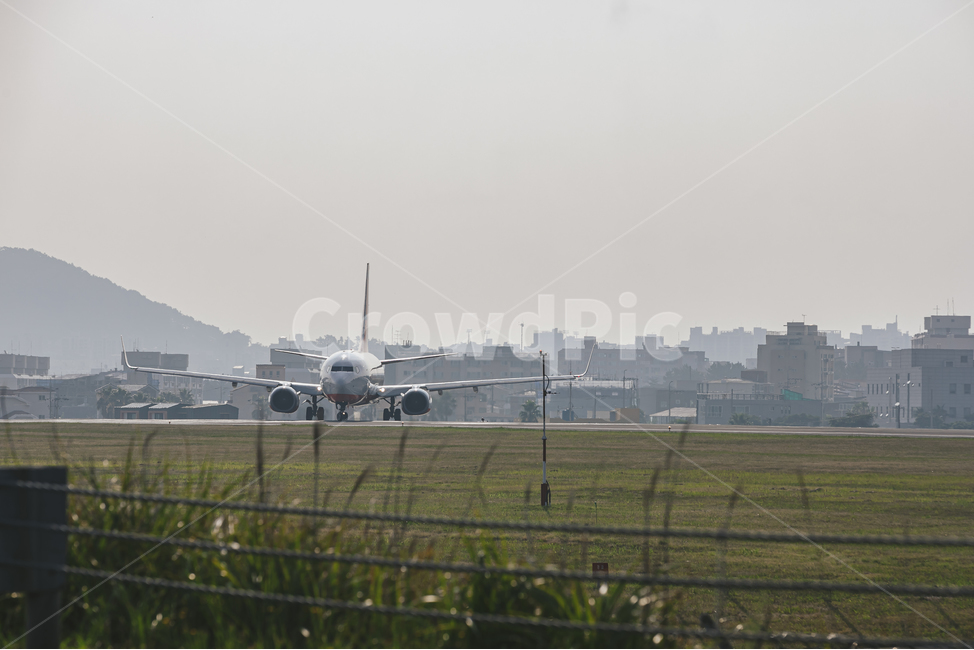 airport,공항,airfield,비행장,비행기,항공기,airplane,활주,교통,교통수단,traffic,transportation