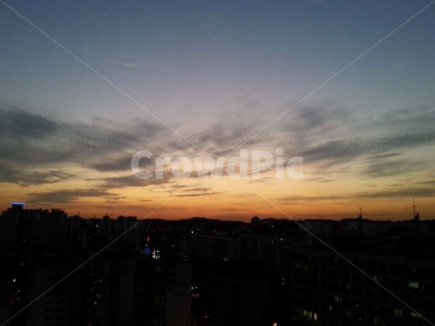 nature,일몰,sunset,하늘,붉은하늘,outdoors,자연,sky,자연,풍경,nature,landscape,옥외,dusk,황혼,dawn,새벽,red sky,붉은 하늘