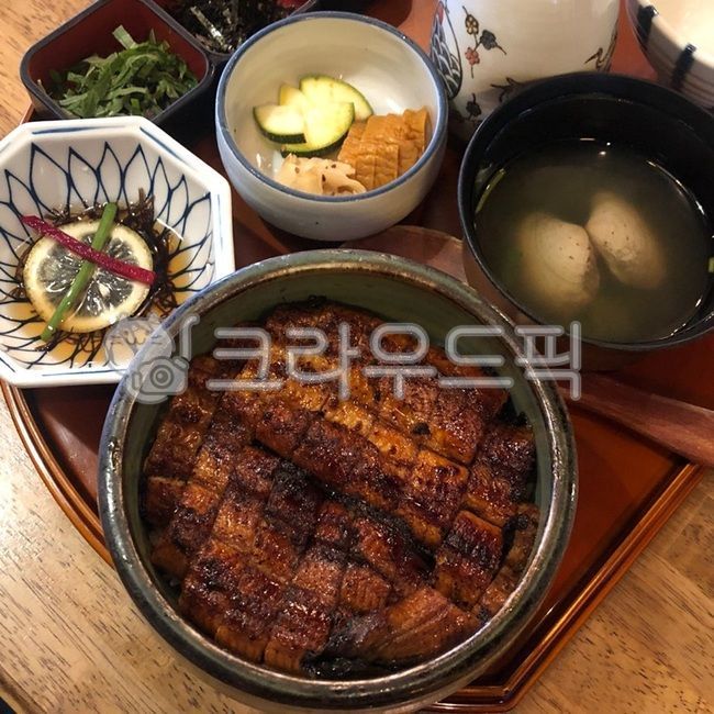 side dish,Japanese home meal,Japanese food,clam soup,eel rice bowl,eel,food