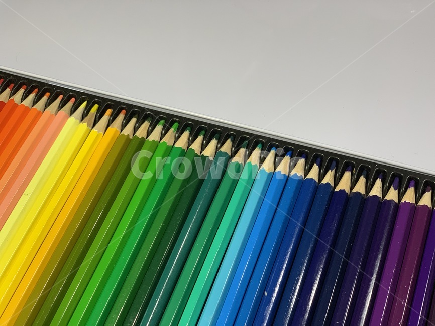 색연필,필기구,필기,미술,재료,색,색깔,컬러,그림,배경,연필,그리기,색칠,드로잉,디자인,사물,물건,오브젝트,문구,학용품,컨셉,콘셉,연출,무지개,thing,object,concept,matter,direction,color,필기도구,drawing,coloredpencil,학용품,문구류,사무용품,school supplies,stationery,office supplies
