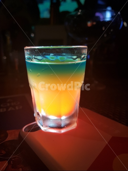 칵테일,슈터,무지개,잔,글라스,그라데이션,유리잔,어두운,빛