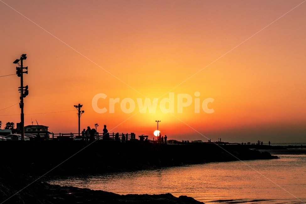노을,바다,해변,햇빛,하늘,주황색,제주도,저녁,태양,자연,풍경,nature,landscape,outdoors,옥외,sunlight,dawn,새벽,red sky,붉은 하늘,sunset,일몰,sky,dusk,황혼