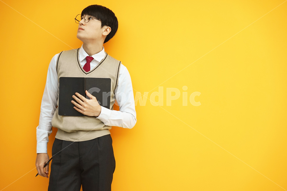 수능,교육,학생,교복,시험,강의,수업,고등학생,고3,남고생,남자고등학생,남고,수능시험,기말고사,중간고사,모의고사,exam,quiz,test,학업,공부,남자,남학생,사람,인물,인간,human,person,얼굴표정,facialexpression,face,남성,man,male,학교,education,learning,study,schoo,사람,인물,인간,human,person,남성,남자,man,male,교육,학교,공부,education,learning,study,school