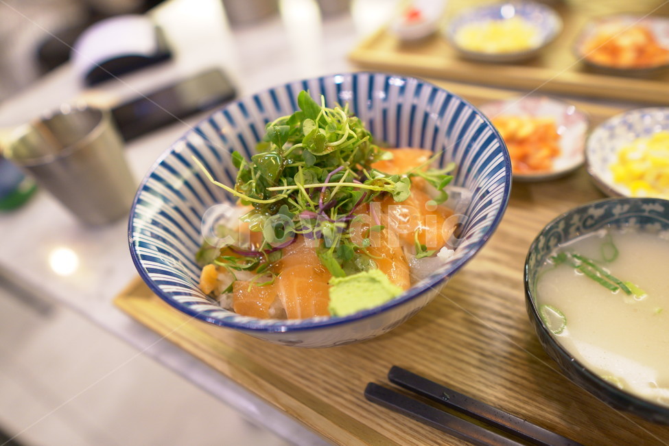맛집,사케동,연어,덮밥,연어덮밥,사발,bowl