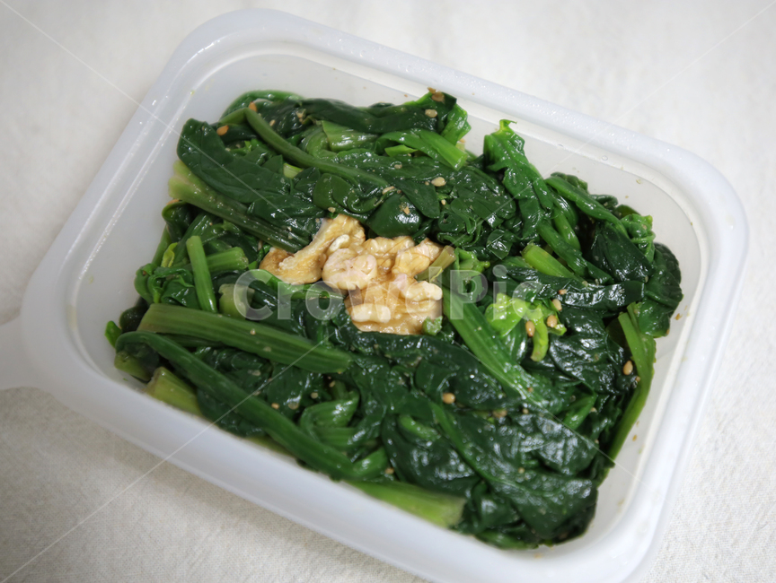 시금치,시금치나물,채소,vegetable,야채,pland,spinach,food,음식,호두,시금치볶음,시금치요리,dish,음식,식재료,요리,food,cook,meal,dishes,food reserves,한식,한국음식,한국요리,korean food,korean dishes,korean meal,korean cook