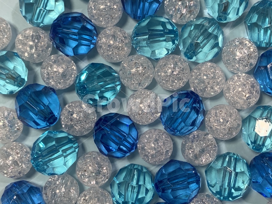 gemstone,보석,jewelry,보석류,sapphire,부속품,accessories,사파이어,accessory,부속물,악세서리,악세사리,구슬,블루,하늘,하늘색,파란색,파랑색,놀이,수업,배경이미지,배경,바탕,바탕이미지,교구,재료,에메랄드,연출,사물,컨셉,물건,object,콘셉,concept,background,만들기,미술,만들기재료,색깔,색,컬러,푸른,푸른색,파랑,비즈공예,공예,부자재,팔찌재료,blue,bead,beads,장식