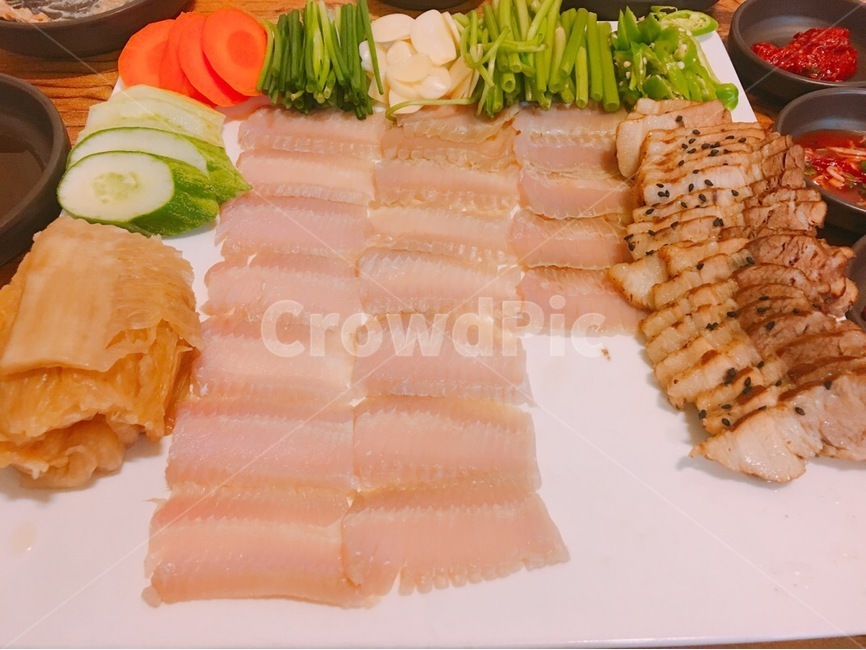 food,식품,platter,플래터,식사,meal,요리,홍어삼합,음식,식재료,요리,food,cook,meal,dishes,food reserves