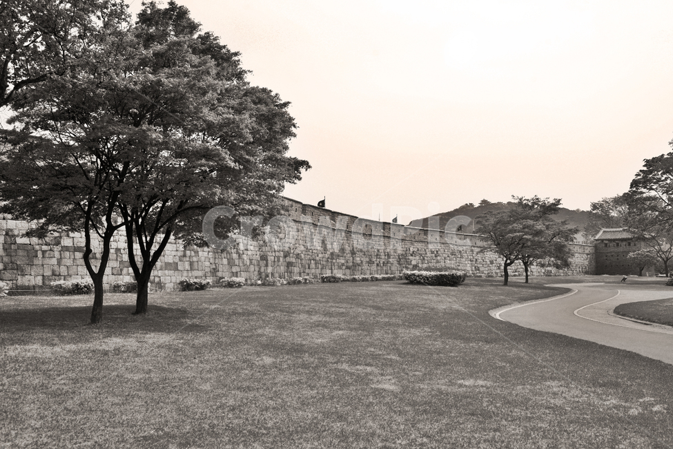 북포루,수원화성,화성,수원,성벽,성곽,흑백,랜드마크,landmark,tourist attraction,한국랜드마크,한국관광지,한국명소,korea landmark,korea tourist attraction,흑백,모노톤,monochrome,black and white