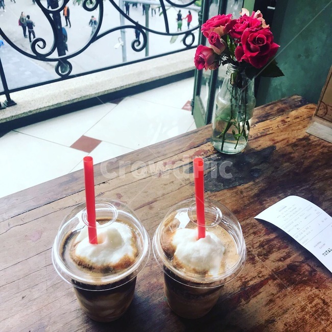 카페,커피두잔,영수증,커피,장미,베트남