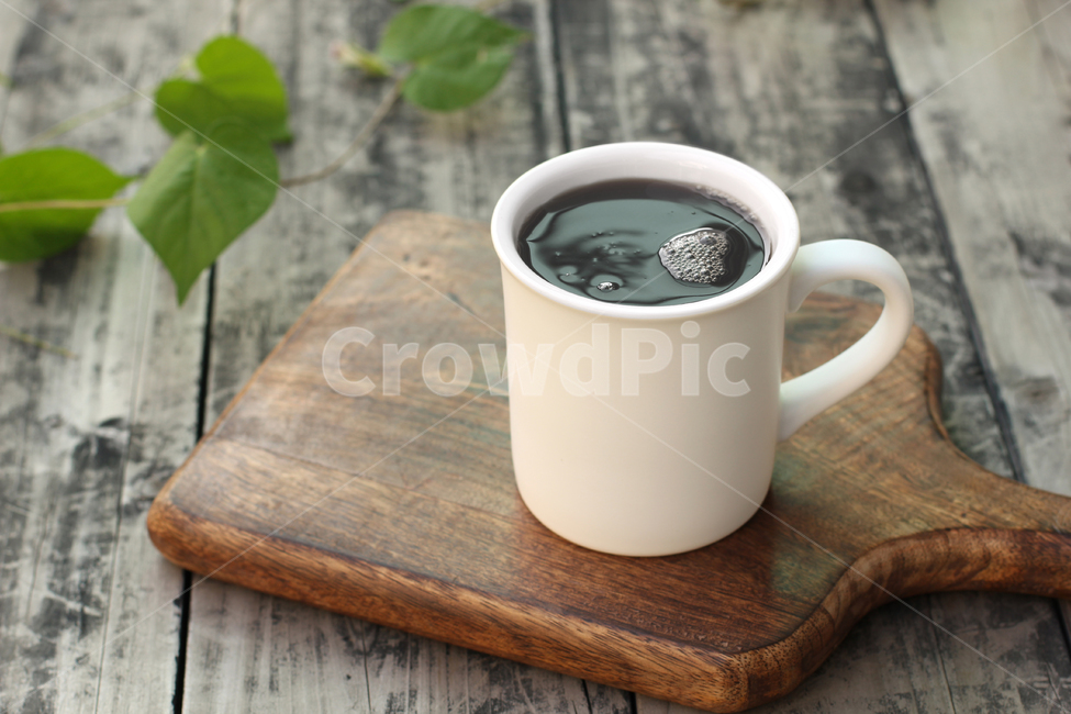 close up,black coffee,black,menu,coffee beans,Barista,cafe,coffee,beverage,Americano,fresh,Caffeine,object