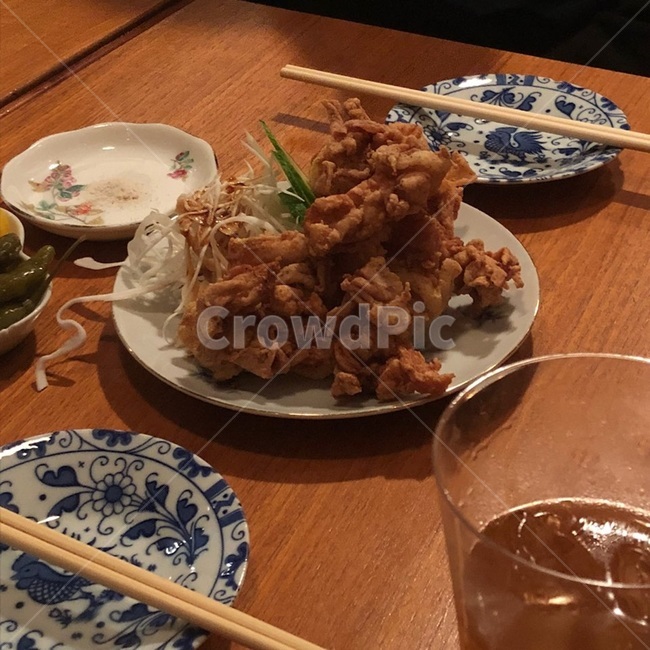 가라아게,닭튀김,치킨,치맥,이자카야,생맥주,일식,튀김,음식,요리,안주,술