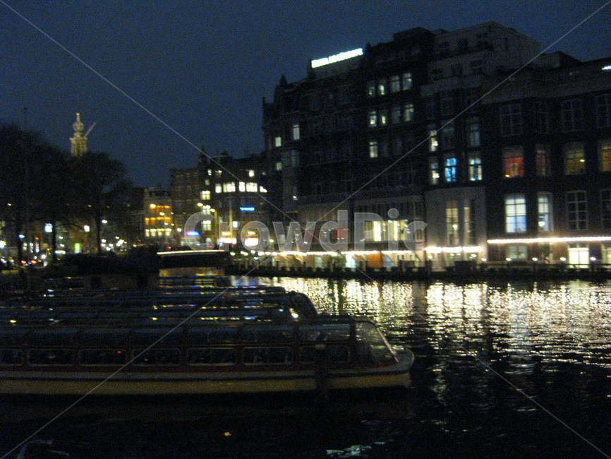 outdoors,nature,자연,야외,풍경,scenery,watercraft,선박,vehicle,차량,transportation,교통,boat,수로,야경,밤,night