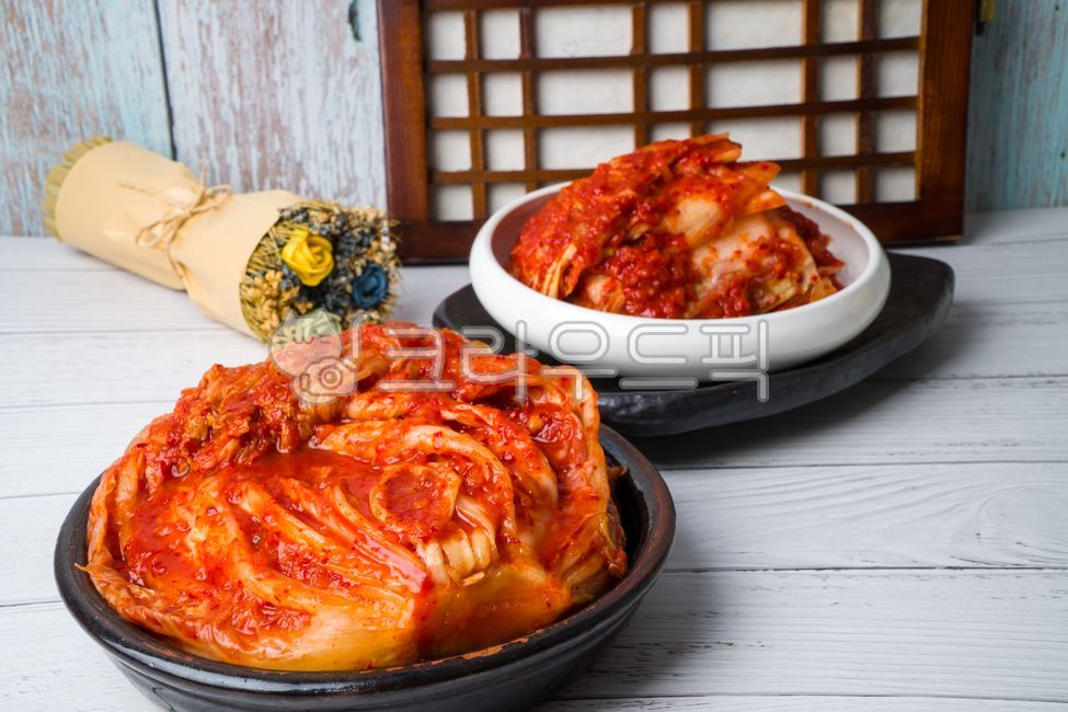 김치,배추김치,김장,김장김치,한국음식,한국요리,전통음식,배추,고춧가루,밥반찬,반찬,음식
