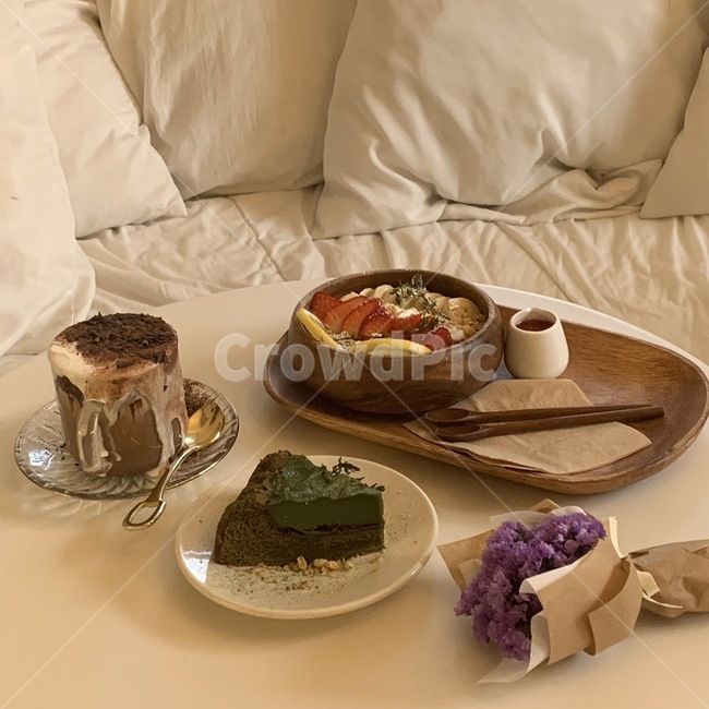 커피,받침접시,saucer,도기류,pottery,coffee,음식,dish,cafe,케이크,cake