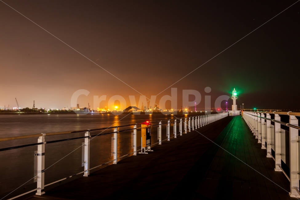 등대,바다,밤,석양,항구,외길,도시,인천,월미도,light,lighthouse,sea,beacon,landmark,navigation,sunset,ocean,sunrise,silhouette,view,nature,sky,night,water,island,landscape,evening,cloud,background,morning,wave,beautiful,beach,cloudy,beam,등대,lighthouse,야경,밤,풍경,nightscape,night,landscape,물,waterfront,워터 프론트,bridge,다리,building,건물,port,포트,pier,교각