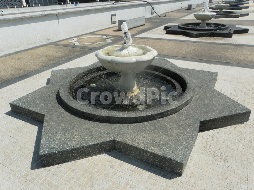 분수,분수대,물,별,별모양분수,fountain,water,star,조각상,동상,석상,조형물,statue,bronze statue,stone statue