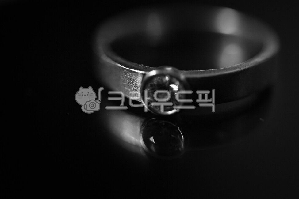 반지,결혼,다이아반지,약속,결혼반지,다이아,사물,물건,오브젝트,thing,object,matter