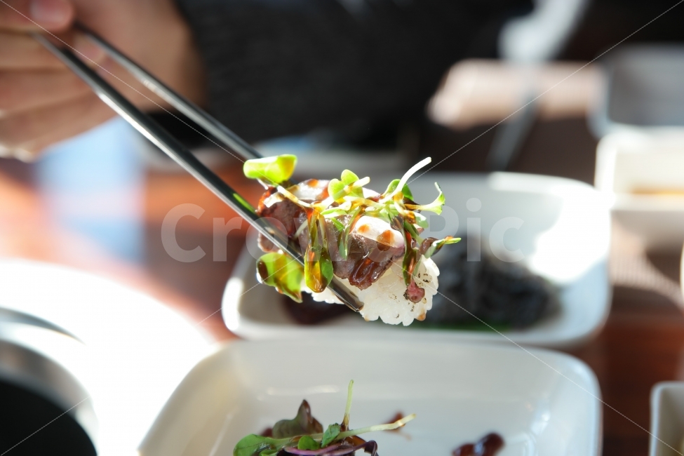 육회초밥,음식,food,한우육회초밥,한우초밥,음식,식재료,요리,food,cook,meal,dishes,food reserves,육류,고기,meat,한식,한국음식,한국요리,korean food,korean dishes,korean meal,korean cook