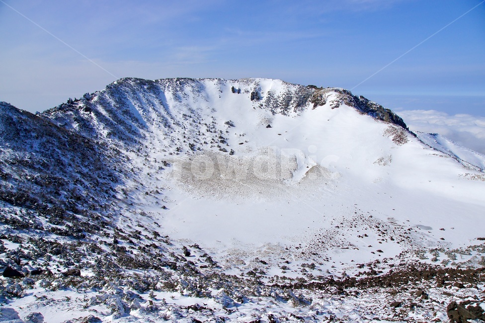 한라산,백록담,겨울한라산,겨울백록담,백록담구름,nature,자연,mountain,산,outdoors,옥외